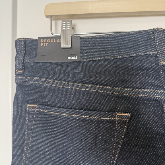 HUGO BOSS REGULAR FIT BLUE ORGANIC COTTON MAINE DENIM MEN'S JEANS SIZE 38X34 - Picture 7 of 10
